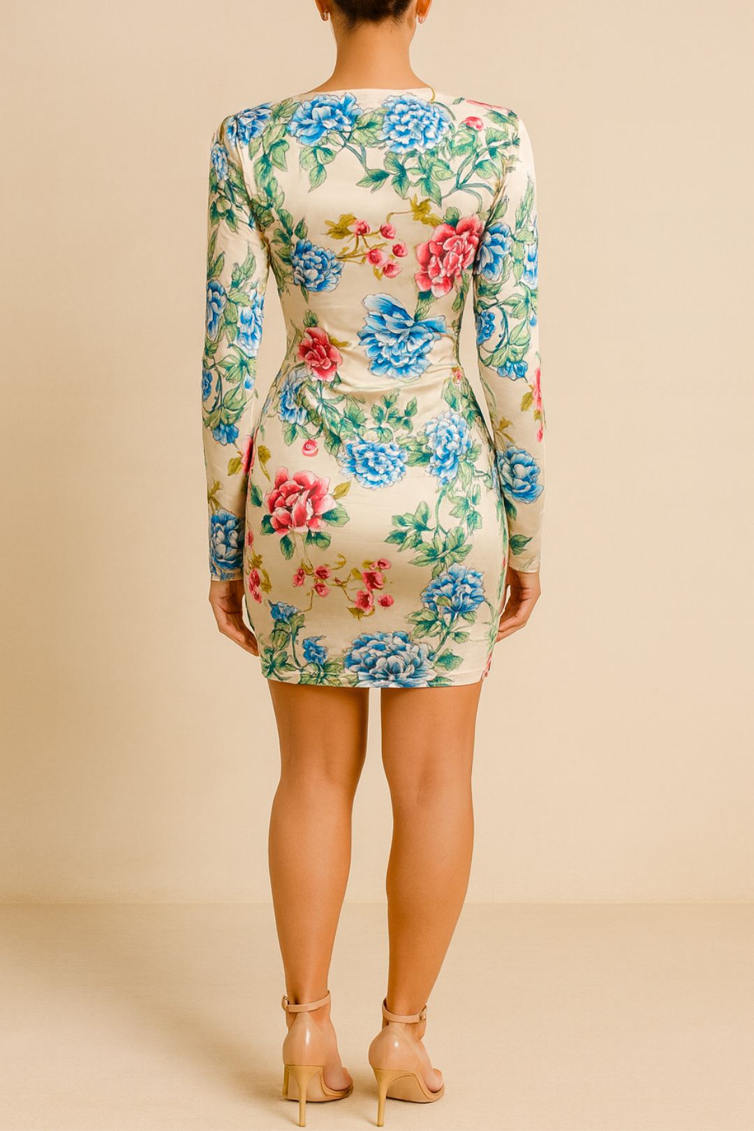 Dress Hire birthday GUESS	Eco Floral Emily Mini Dress